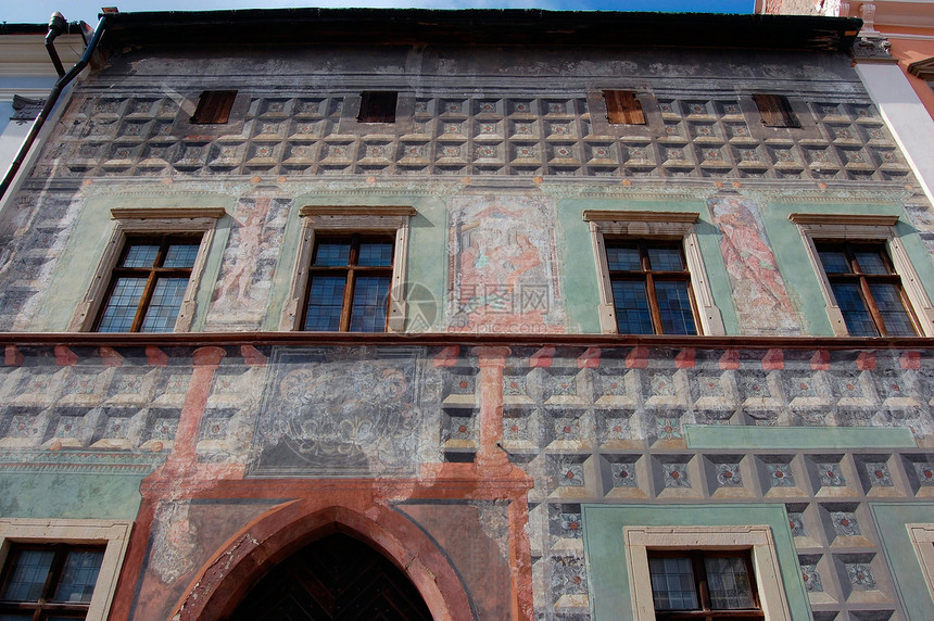 带有壁画的中世纪房屋图片