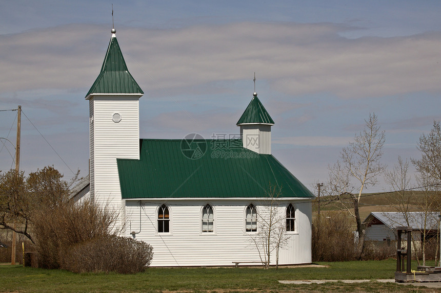 萨斯喀彻温省伍德山区乡村教堂图片
