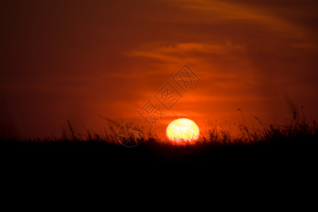 日落太阳天空背景图片
