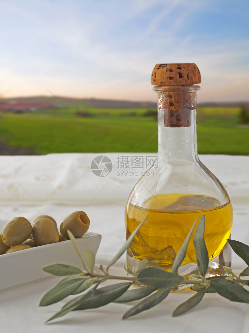 橄榄餐厅乡村生活水果植物叶子国家瓶子草药调味品图片