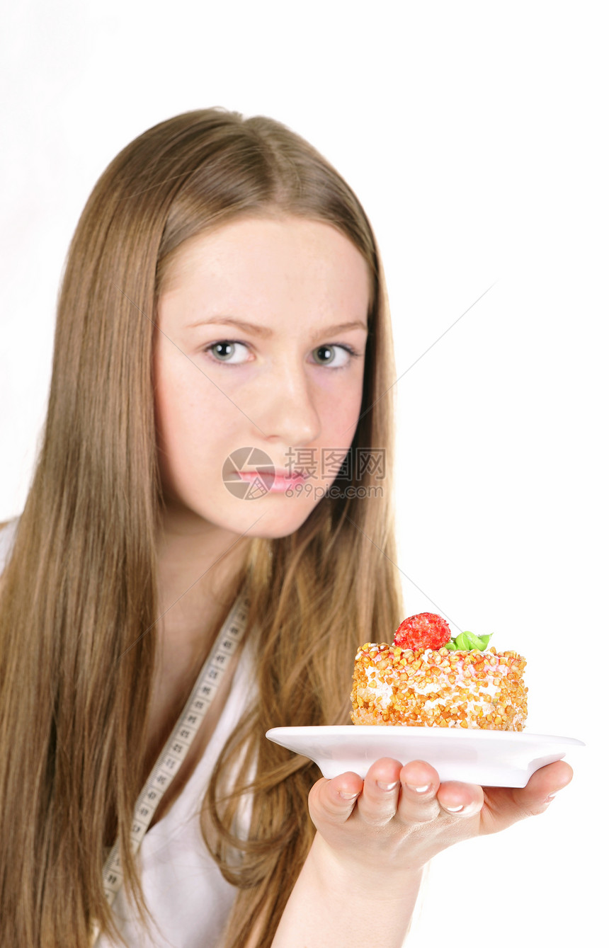 带蛋糕的年轻女孩女性食物喜悦白色营养饮食幸福快乐女士甜点图片