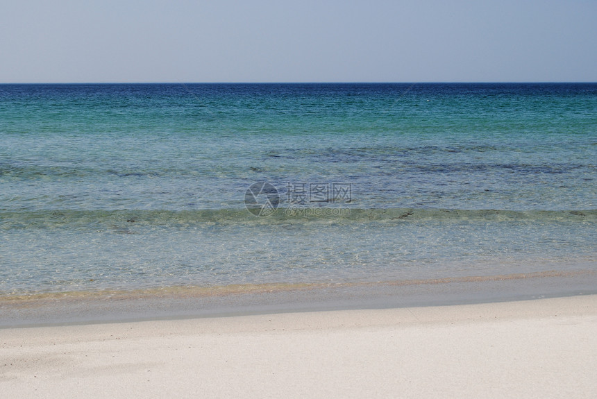 海滩和海洋支撑波浪天空贝壳海岸蓝色图片