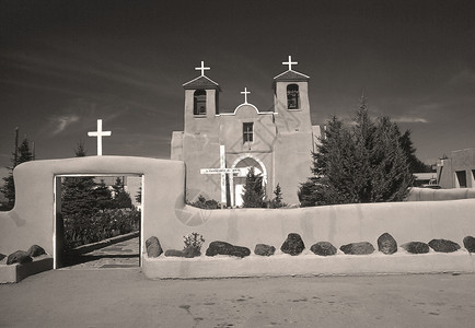 教会建筑学牧场土坯宗教高清图片
