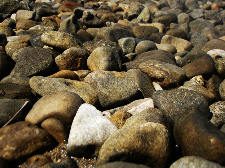 石头圆形白色黄色海滩棕色岩石图片