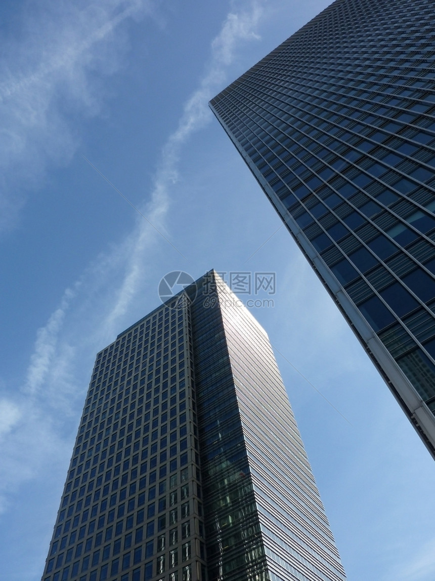 Docklands建筑展望地标摩天大楼职场反光建筑学玻璃蓝色办公室港区管理人员图片
