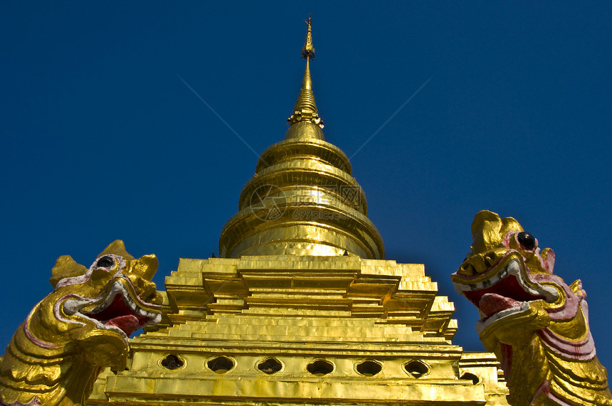 斯里春栋的佛教徒旅行文化蓝色遗产宗教历史性建筑学天空精神图片