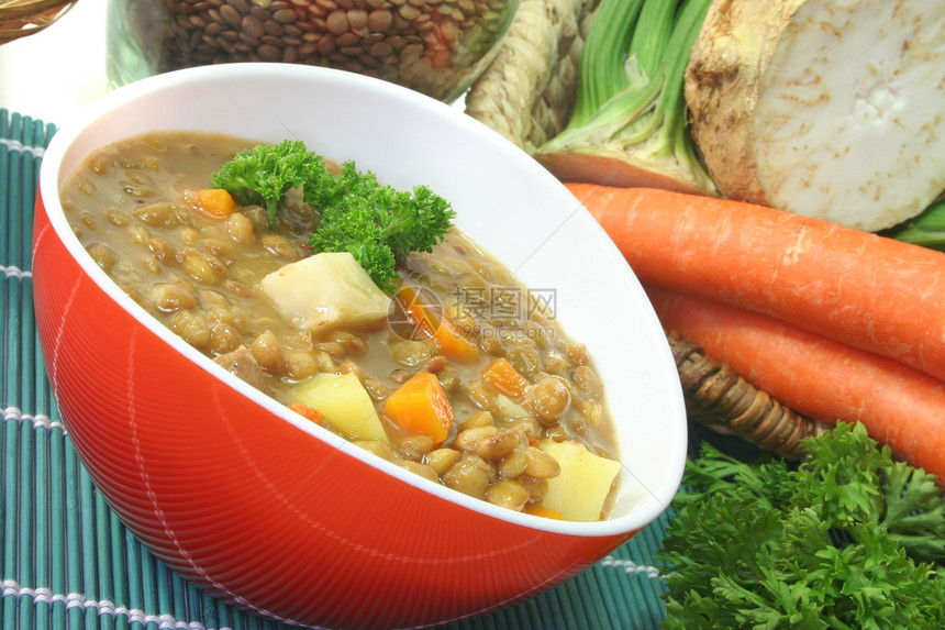 冷冻炖菜棕色土豆蔬菜午餐扁豆香菜豆类芹菜图片