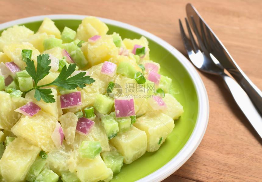 土薯沙拉洋葱蔬菜照片食物叶子草本植物敷料水平午餐奶油图片