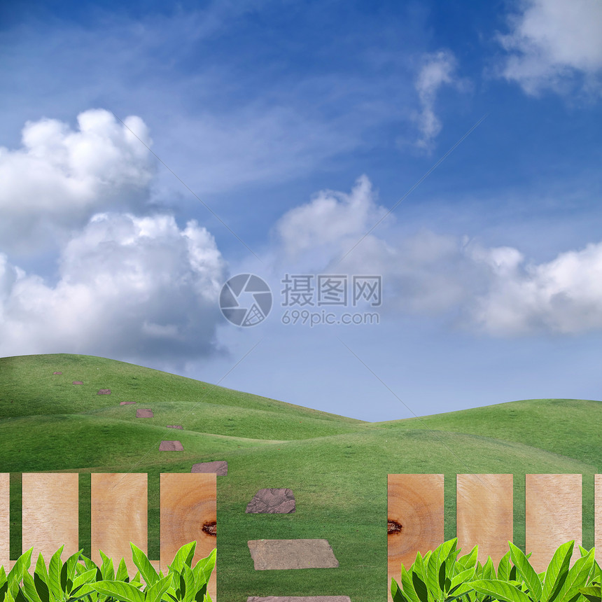 美丽字段院子天气栅栏财产天空安全风景环境农村地面图片