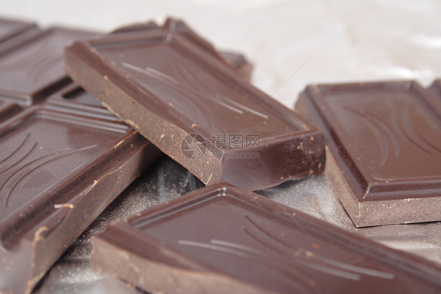 巧克力黑色活力饮食食物牛奶棕色糖果甜点宏观可可图片