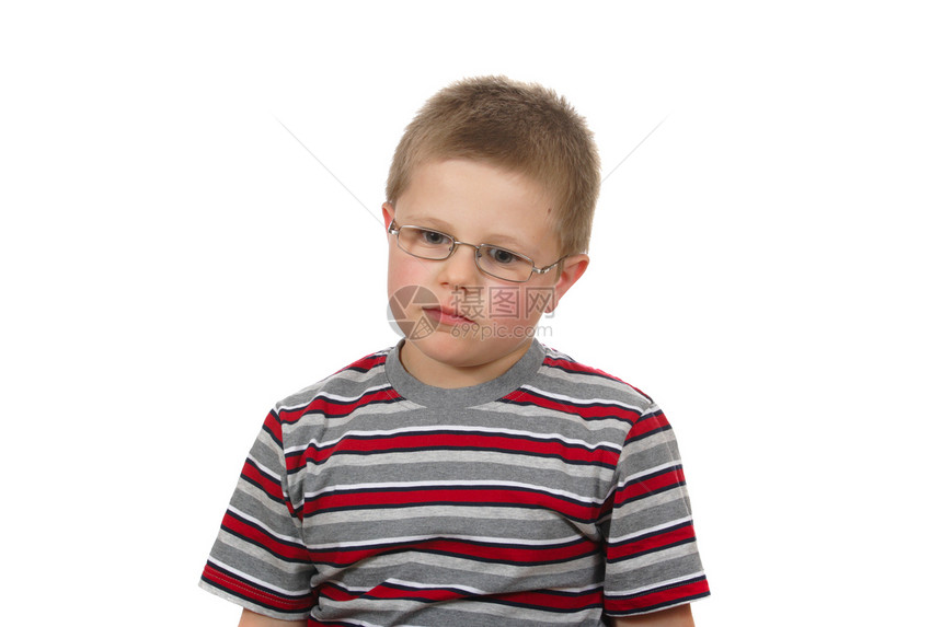 小男孩孩子儿子情感幼儿园兄弟眼镜童年美丽短裤造型图片
