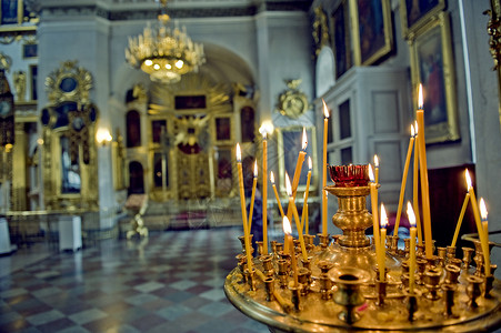 俄罗斯教堂蜡烛背景图片