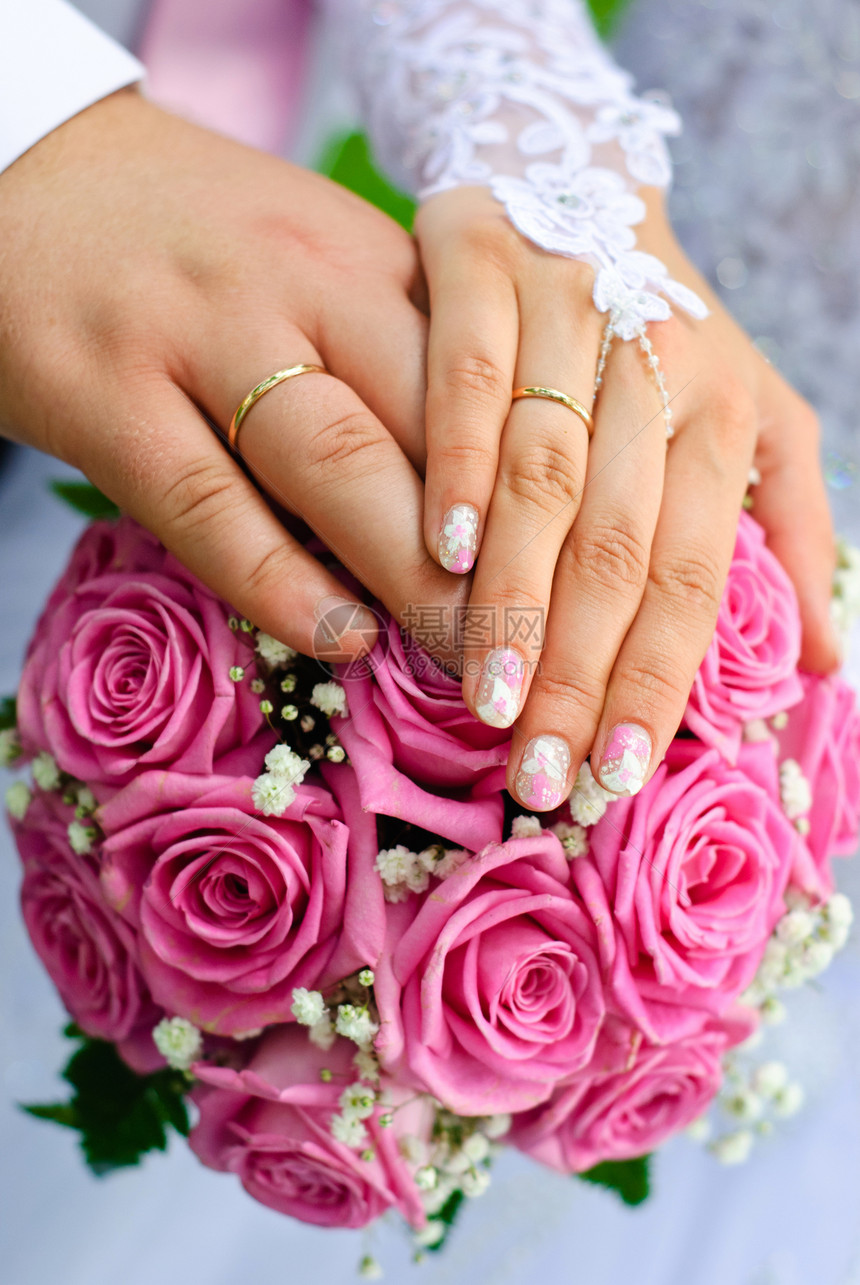 婚礼花束婚姻妻子已婚玫瑰庆典丈夫结婚新人戒指女性图片