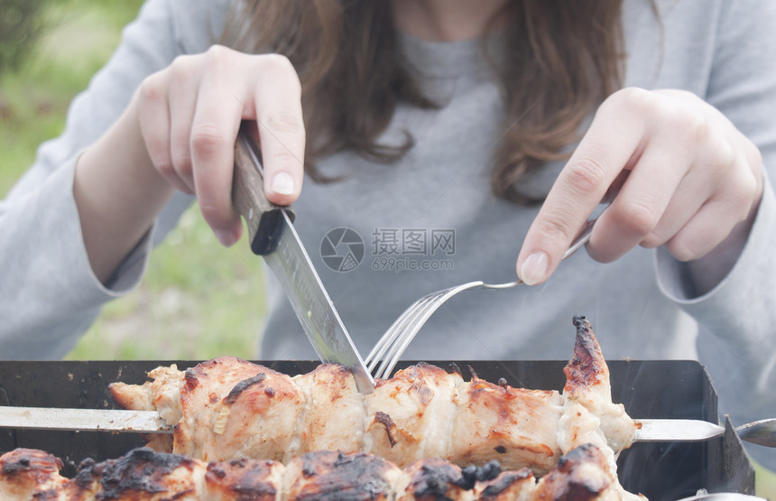 烧火时准备吃炸鸡图片