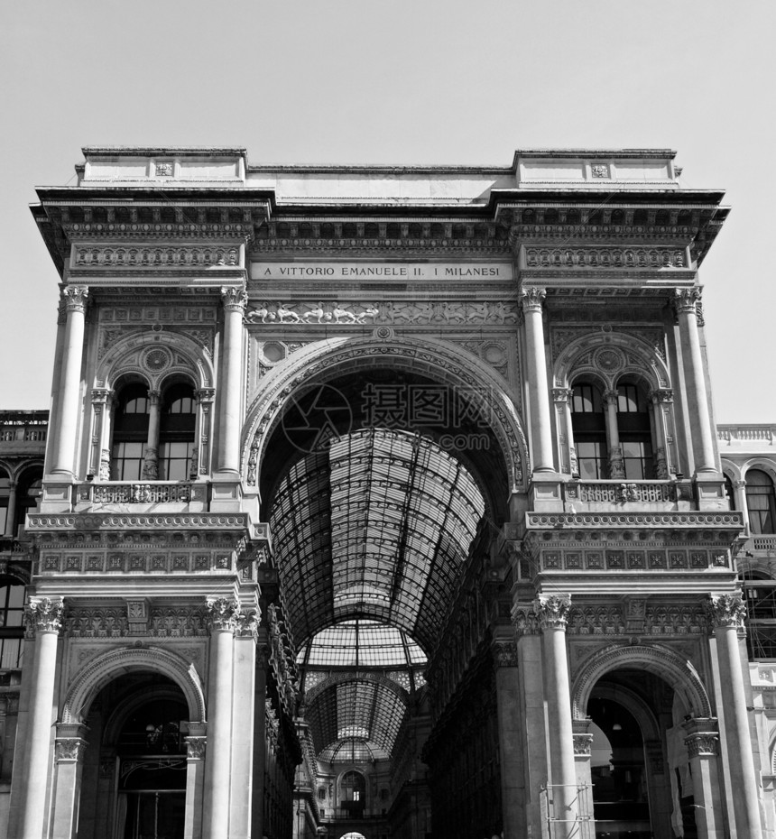 米兰白色黑色大教堂广场建筑学画廊图片