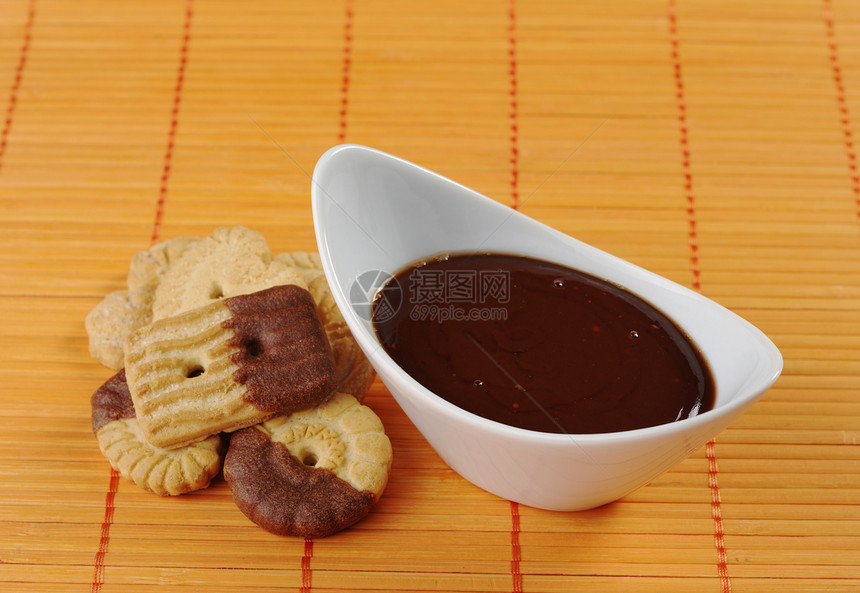 巧克力甜点的黄油饼干糕点烘烤棕色食物橙子餐垫糖皮小吃台垫盘子图片