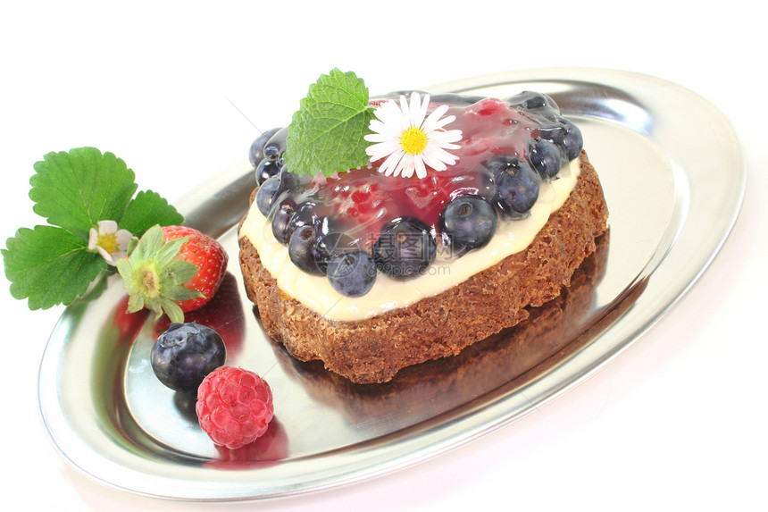 白莓甜饼果味礼物甜点蛋糕红色馅饼水果生日糕点蓝色图片