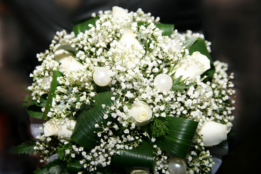 白色婚礼花束边界仪式女性新娘婚姻女士植物玫瑰庆典叶子图片