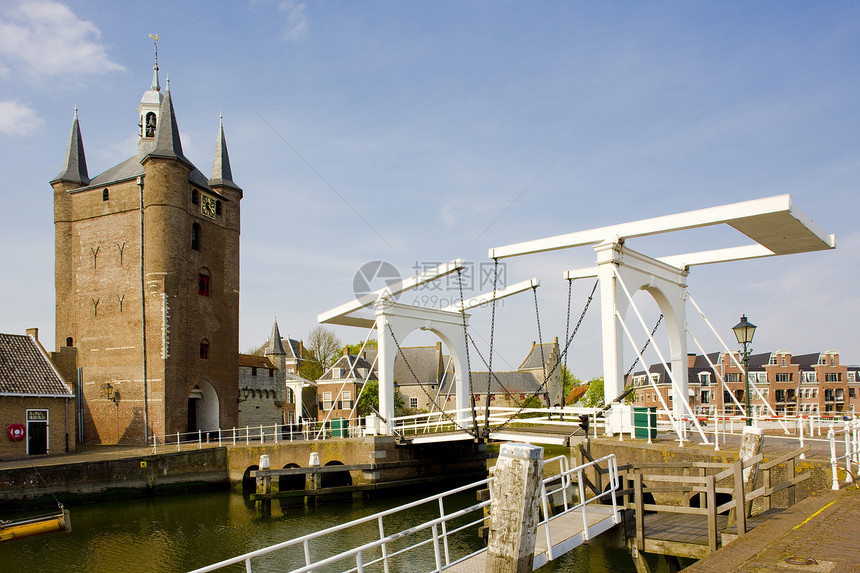 中世纪门和吊桥 泽里克泽 荷兰泽兰建筑桥梁历史性旅行房子外观建筑学房屋纪念碑历史图片