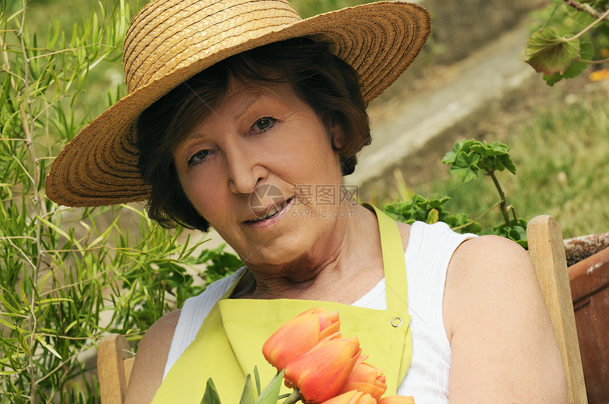 园女植物花园快乐母亲帽子女士豆芽郁金香草帽退休图片