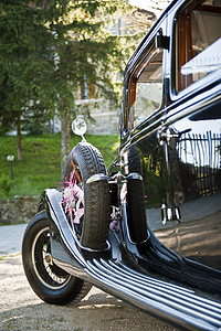 结婚车黑色运输旅行装饰轿车车辆背景图片
