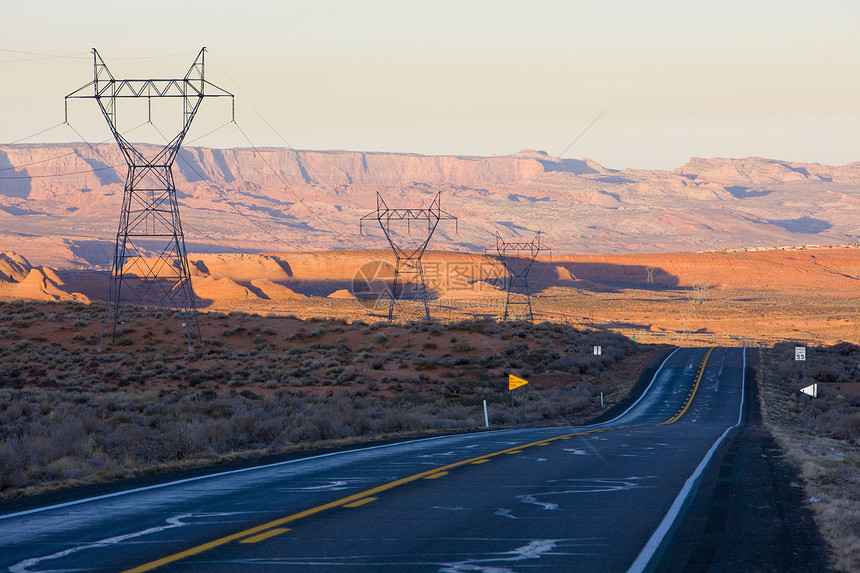 美国亚利桑那州位置风景构造外观地质道路旅行世界图片