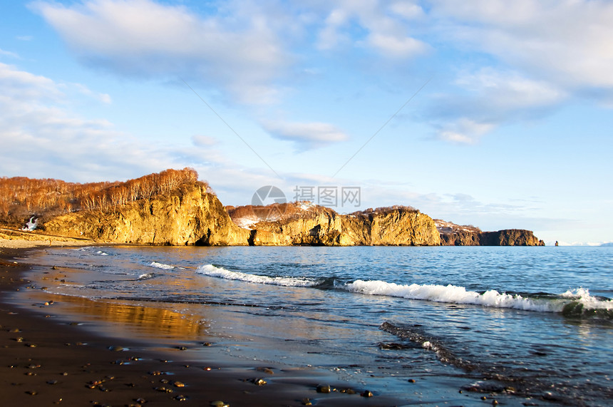 海湾岩石大海旅游海岸线季节背景假期海洋地球海岸图片