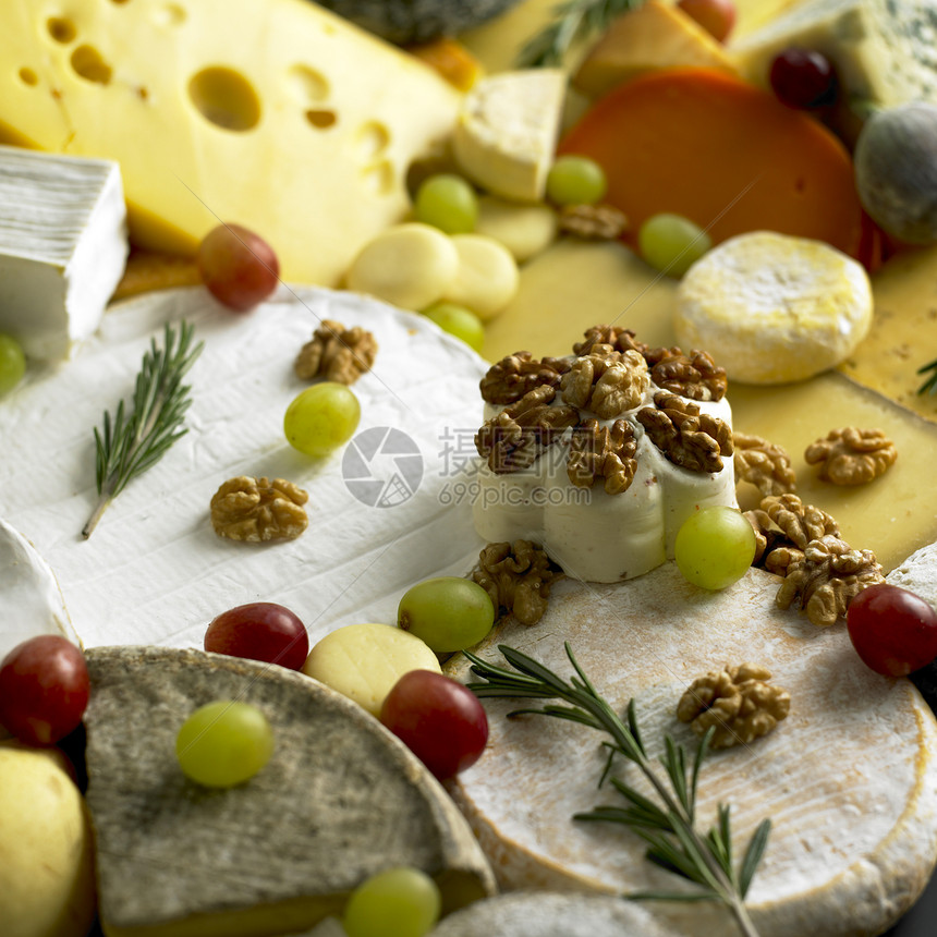 奶酪和果子仍然活着核桃食物奶制品迷迭香乳制品美食水果坚果内饰营养图片