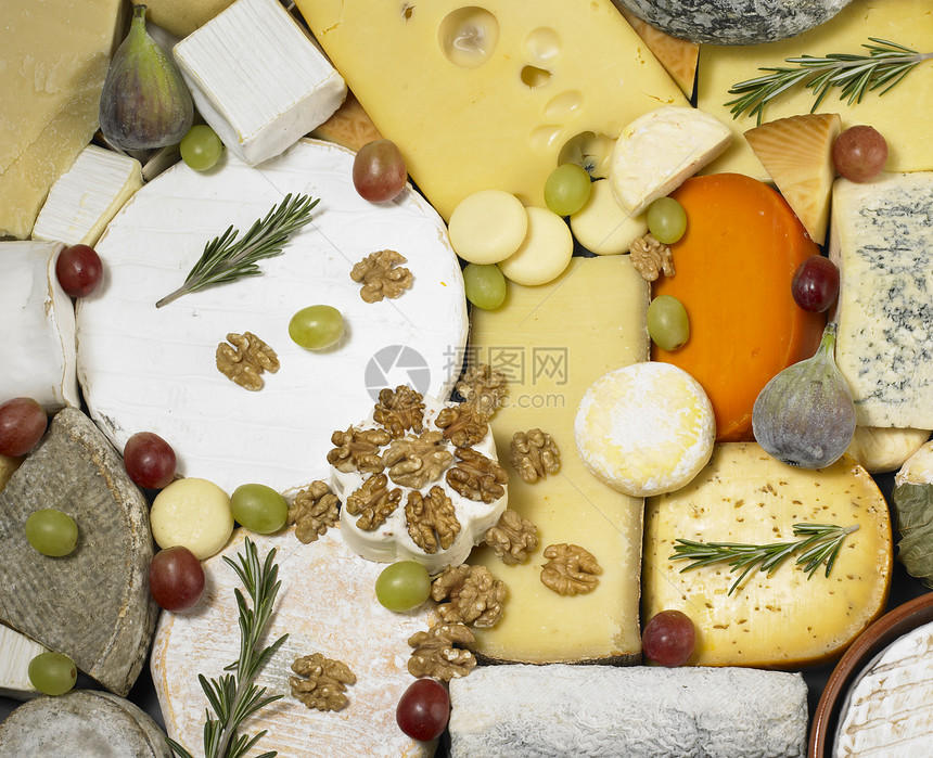奶酪和果子仍然活着营养迷迭香内饰乳白色乳制品食物静物核桃美食坚果图片