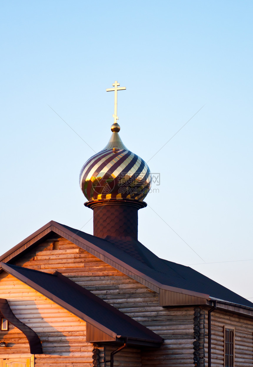 俄罗斯教会避难所精神宗教教堂地标历史性古董建筑学建筑日落图片