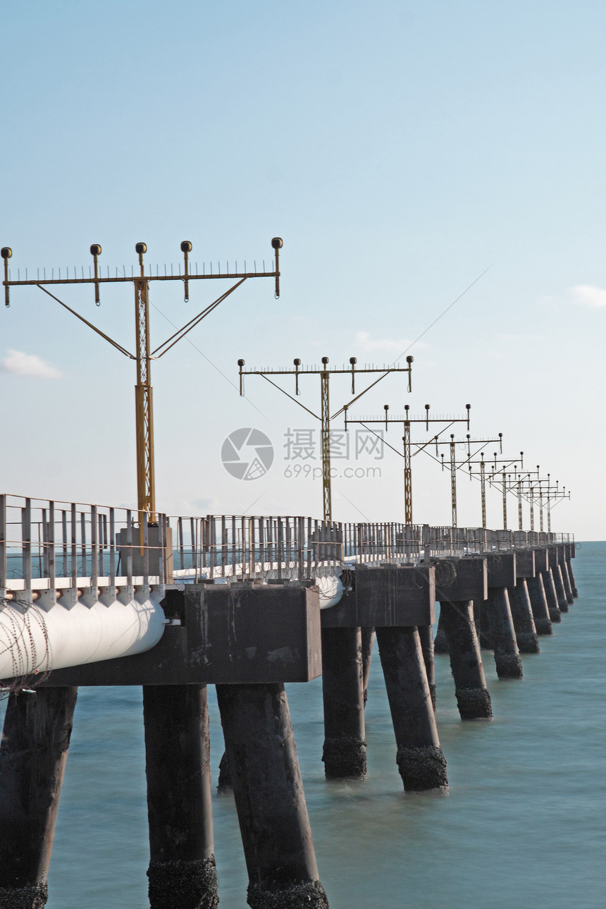 海上导航灯 飞机航行灯光束警告海洋假期港口海岸线海岸阳光日落安全图片