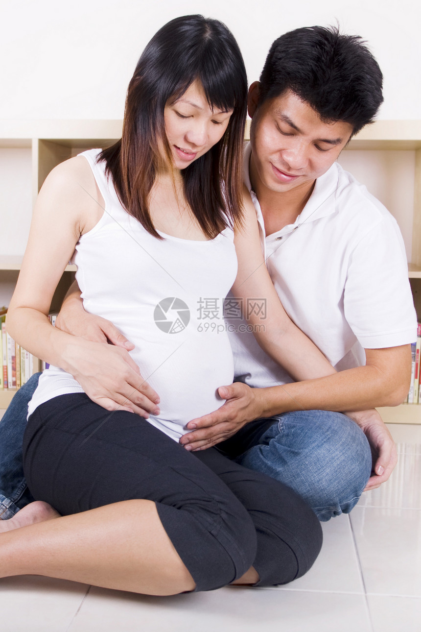 亚洲夫妇母性生活女性家庭成人福利几个月父亲怀孕身体图片