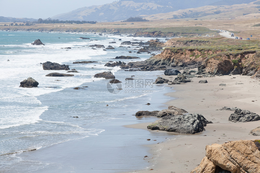 加利福尼亚剖面海岸悬崖海洋冲浪海浪岩石旅行游客风景旅游支撑图片