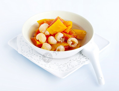 甜点勺子木瓜水果食物盘子营养素美食桂圆果汁服务高清图片
