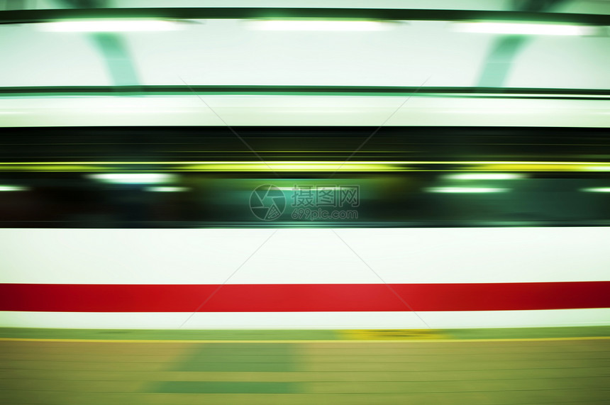 快速列车技术运输铁路速度火车逃离平移大厅通道窗户图片