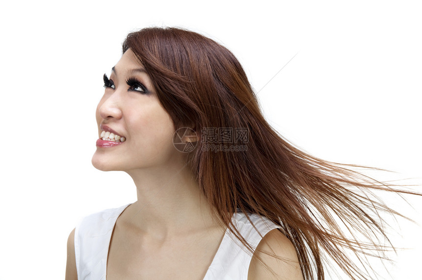 思考年轻女性成人女孩爆头广告微笑喜悦空白白色棕色头发图片
