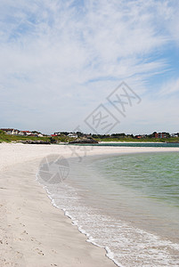 北欧海滩贝壳海岸蓝色海洋天空海浪海岸线支撑高清图片