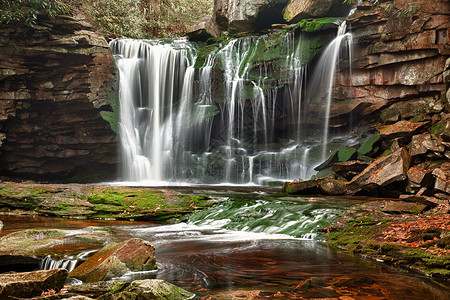 西弗吉尼亚的埃拉卡拉瀑布高清图片