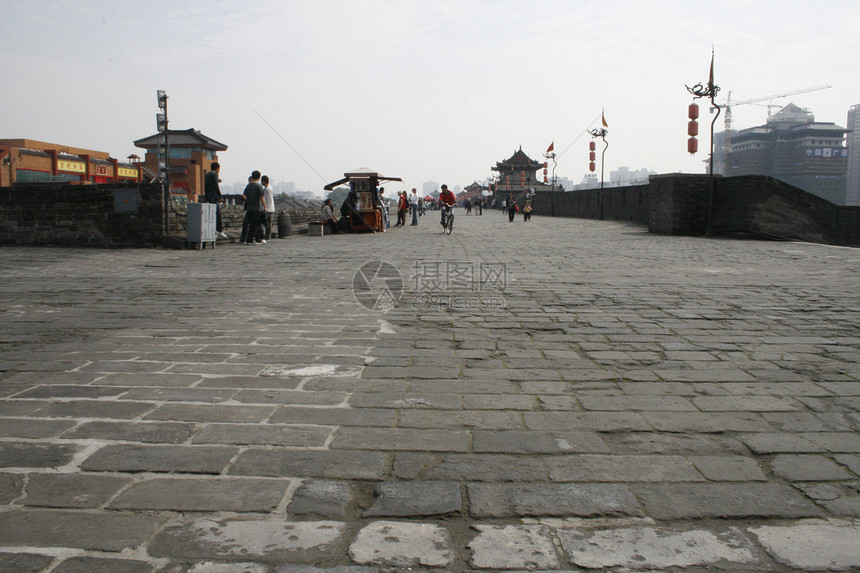 西安市中心 俯视城墙房子玻璃旅行狮子建筑学乔木市中心栖息叶子横幅图片