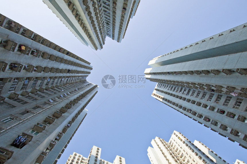 每天香港公寓楼区数家庭民众衣服运输建筑住宅市中心房子土地压力图片