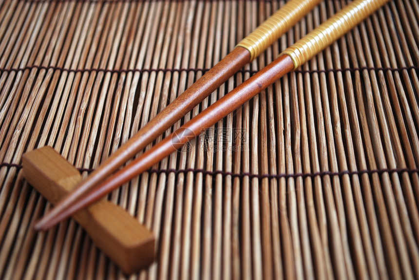 棕竹竹的筷子布局背景美食午餐小吃用具配件木头竹子用餐寿司厨房图片