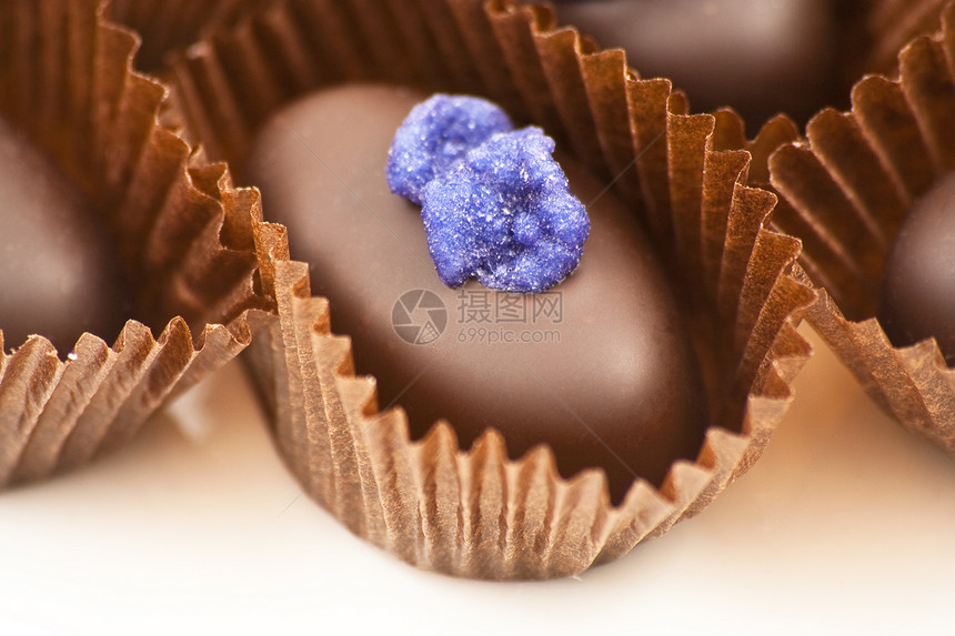 巧克力奢华礼物乐趣食物可可糖果诱惑甜点小吃奶油状图片