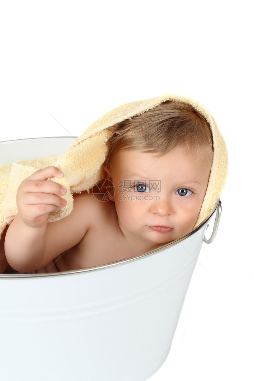 婴儿洗澡时间儿子盆地男生浴缸毛巾孩子育儿婴儿期童年男性图片