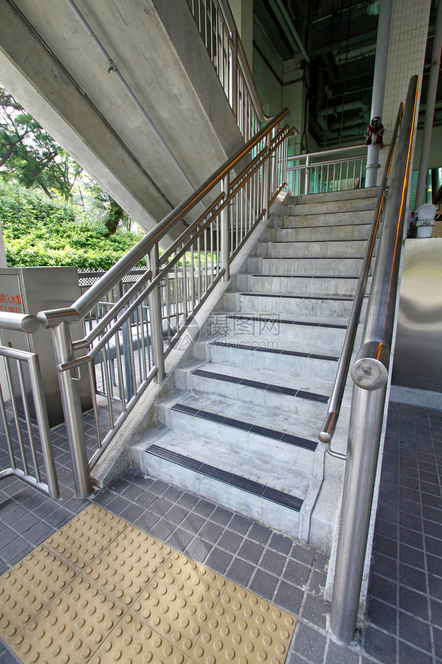火车站的楼梯运输通道自动扶梯中心交通技术建筑学办公室窗户速度图片