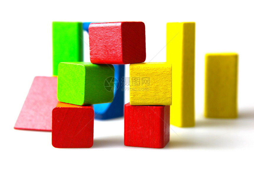 木制构件构造玩具喜悦蓝色黄色立方体孩子绿色红色建筑物图片