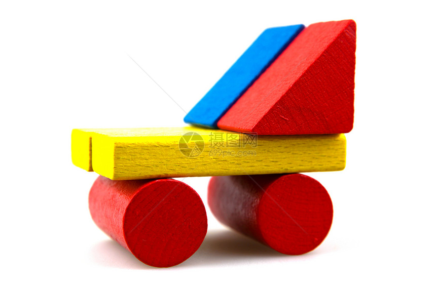 木制构件喜悦建筑物童年操场创造力长方形孩子黄色木头红色图片