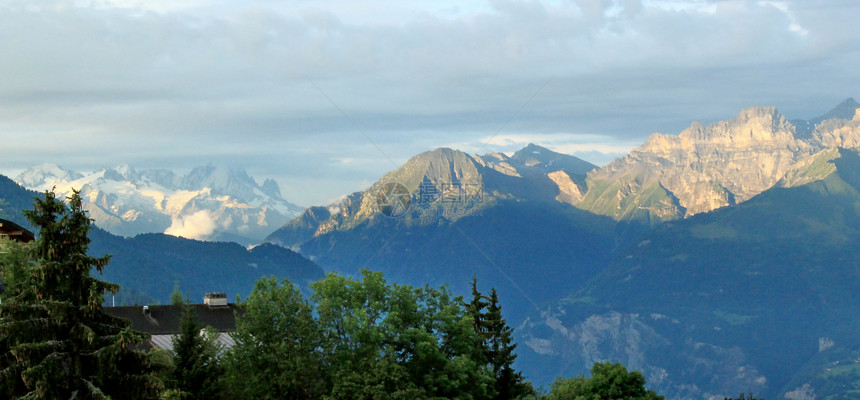 瑞士沃州阿尔卑斯山图片