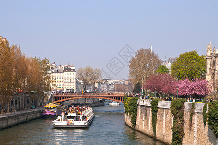 贵妇人塞纳河巴黎旅游巡游背景