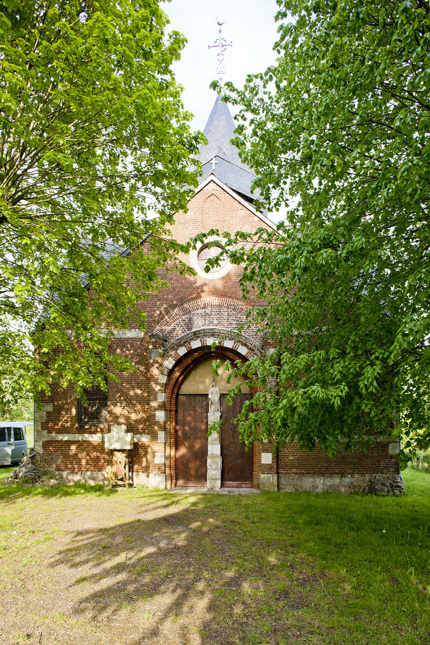 法国皮卡迪Foigny修道院位置历史教会建筑学景点历史性世界建筑旅行外观图片