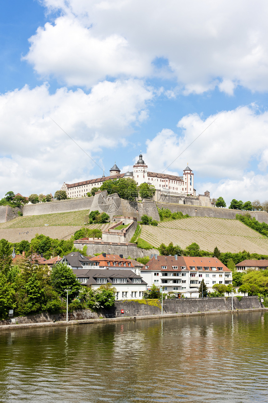 德国巴伐利亚Wurzburg壁垒建筑城市地标历史据点城堡外观景观堡垒图片